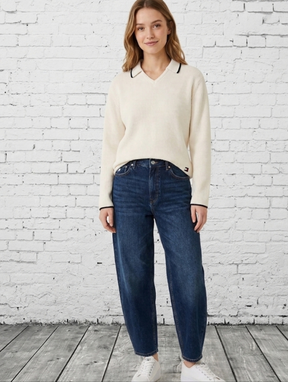 Vintage TOMMY HILFIGER Womens Light Cream Rib-Knit V-Neck Polo Sweater Medium‎
